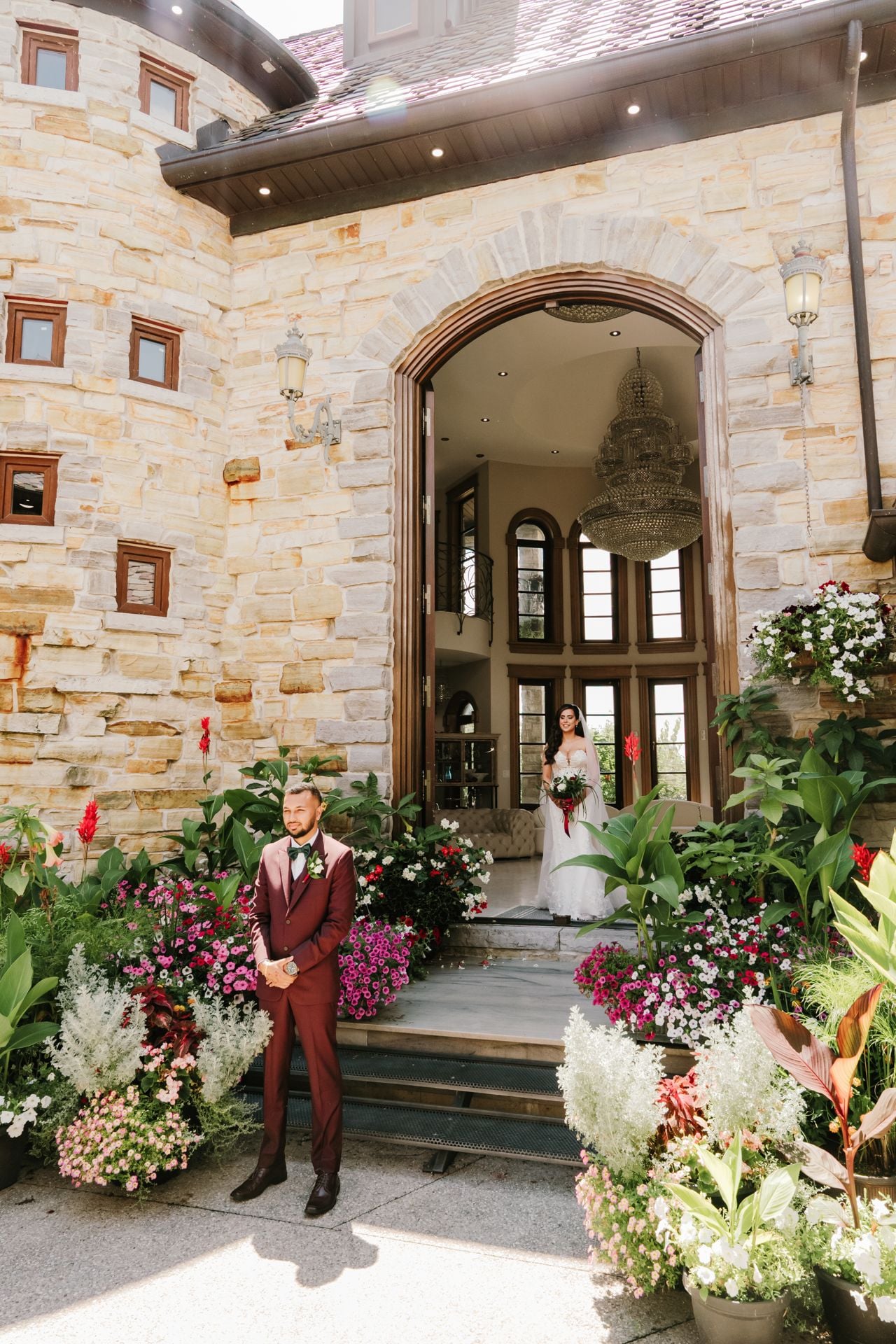 Two dog lovers marry in a lavish five-day canine-friendly celebration
