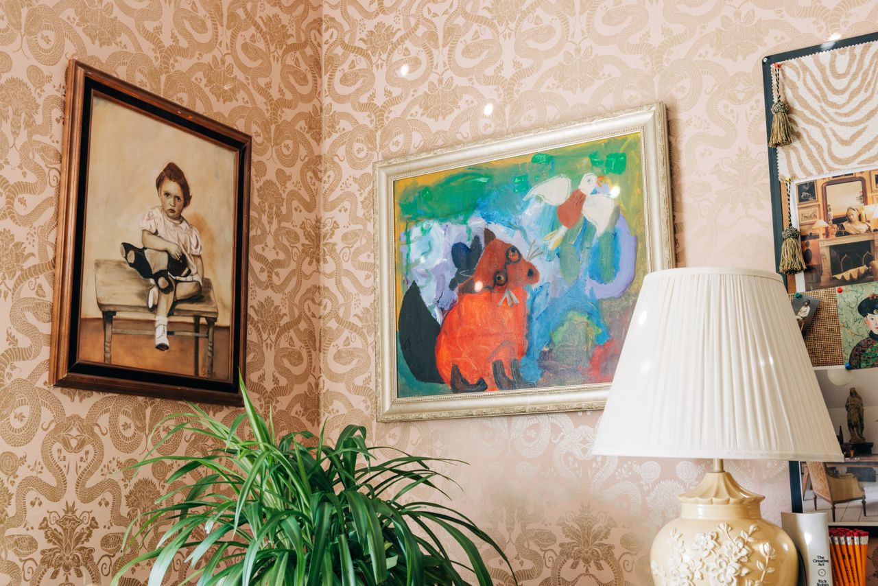 This couple turned a Dundas West Victorian into a dark and sultry Hollywood Regency palace