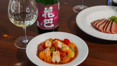 This new bar in Little Italy pairs Chinese food with wine and sake