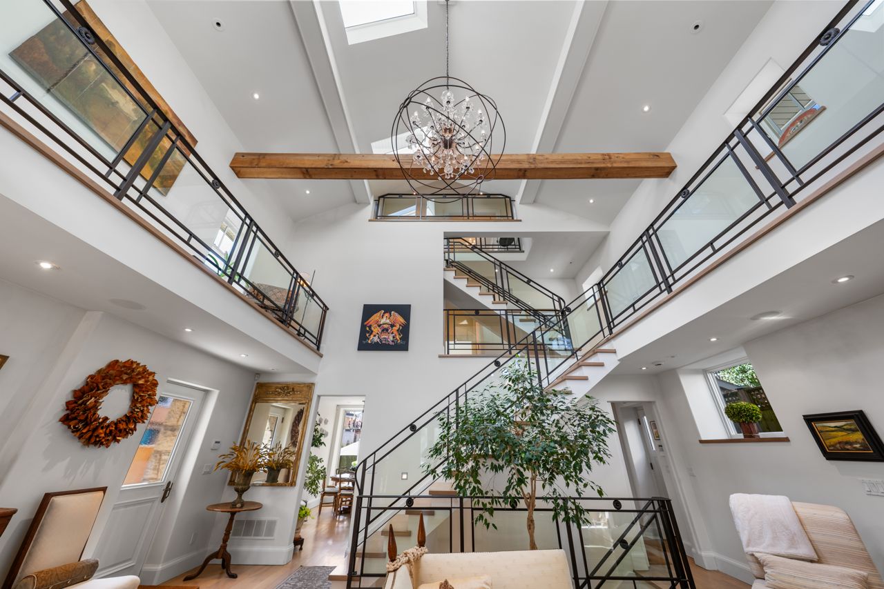 $5.2 million for an east-end house with a courtyard inspired by ancient Rome