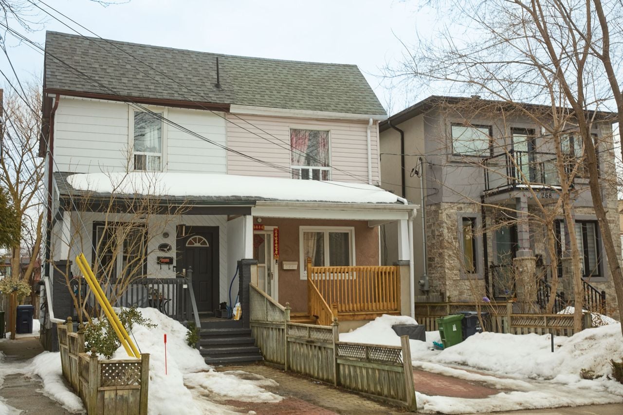 How this couple scored a semi for $80,000 under asking