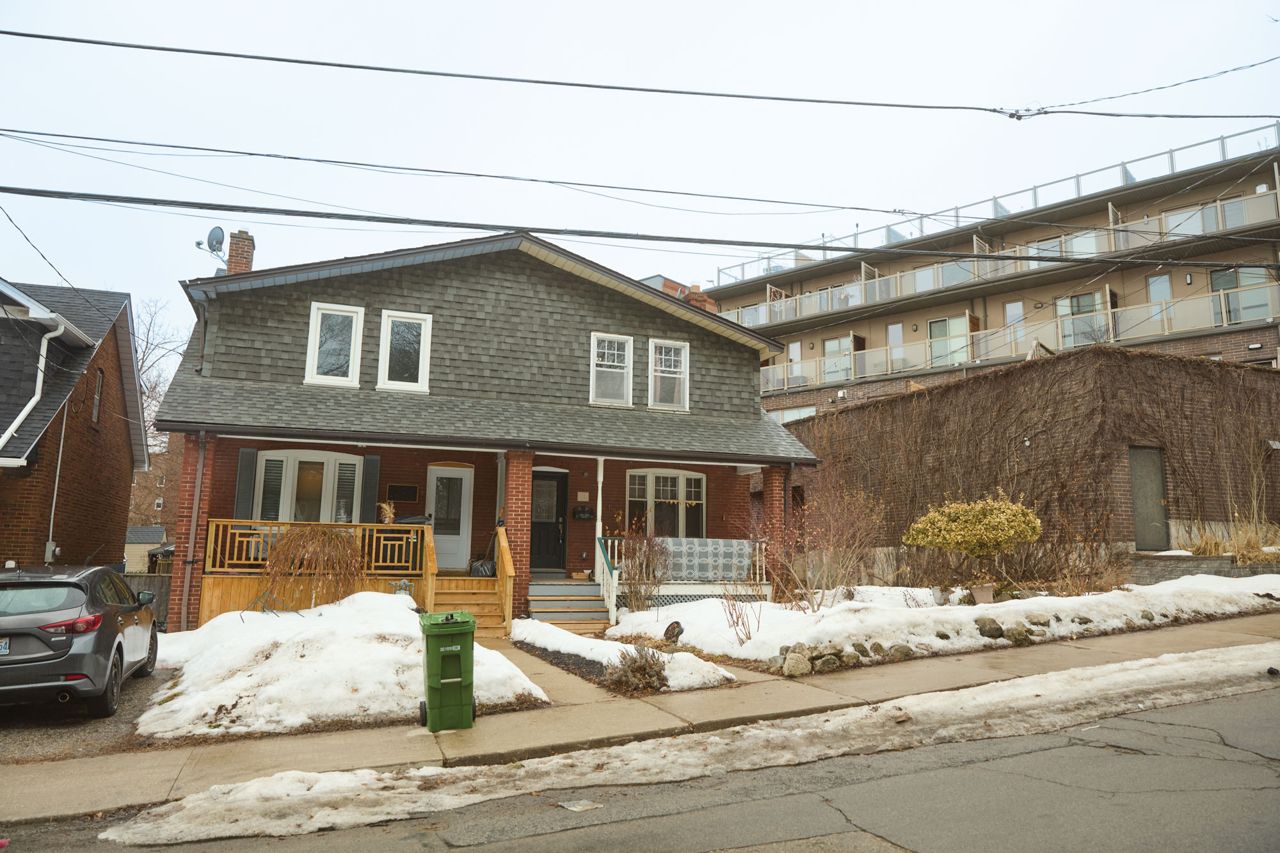 How this couple scored a semi for $80,000 under asking
