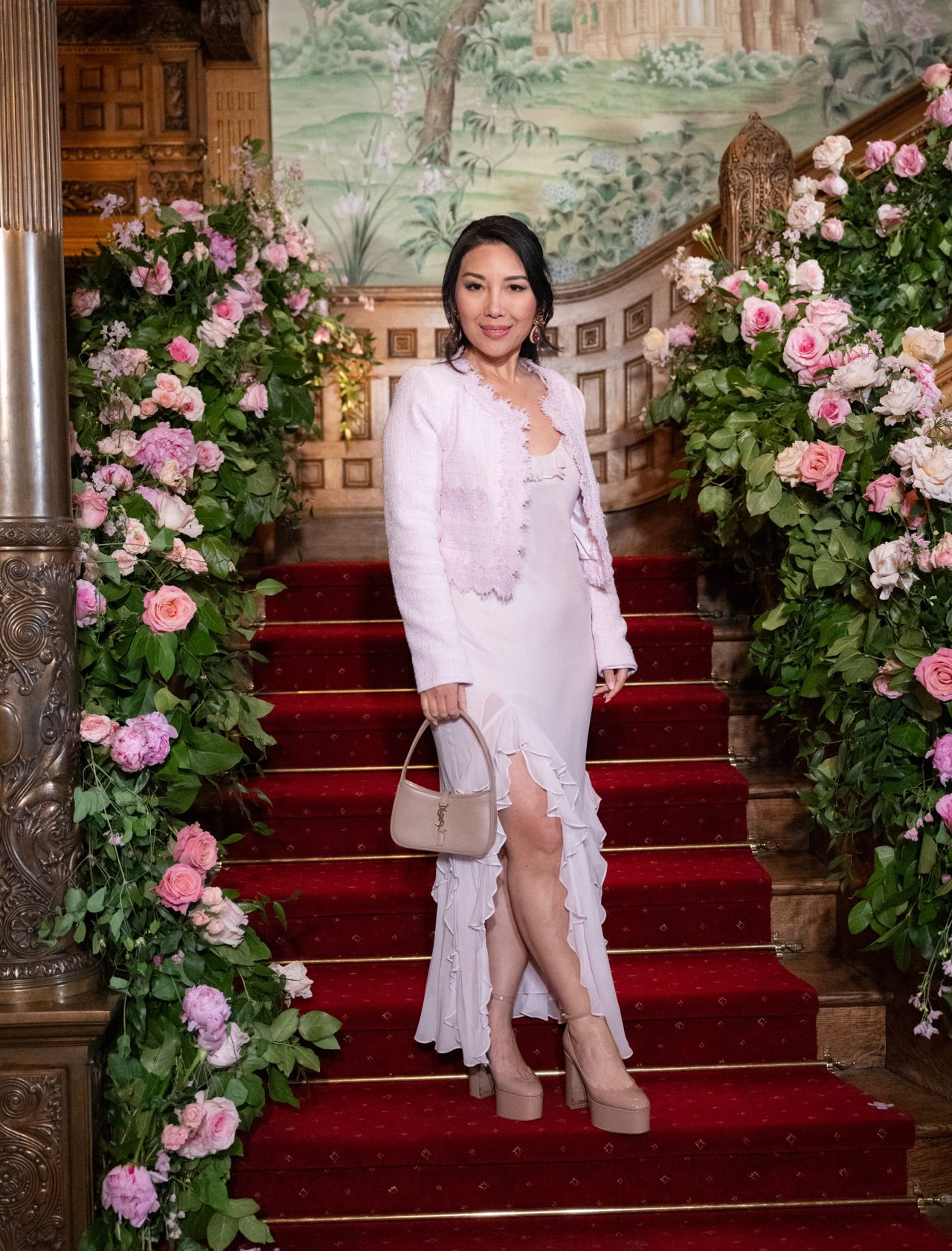 What went down at a frilly fashion show hosted by Suzanne Rogers
