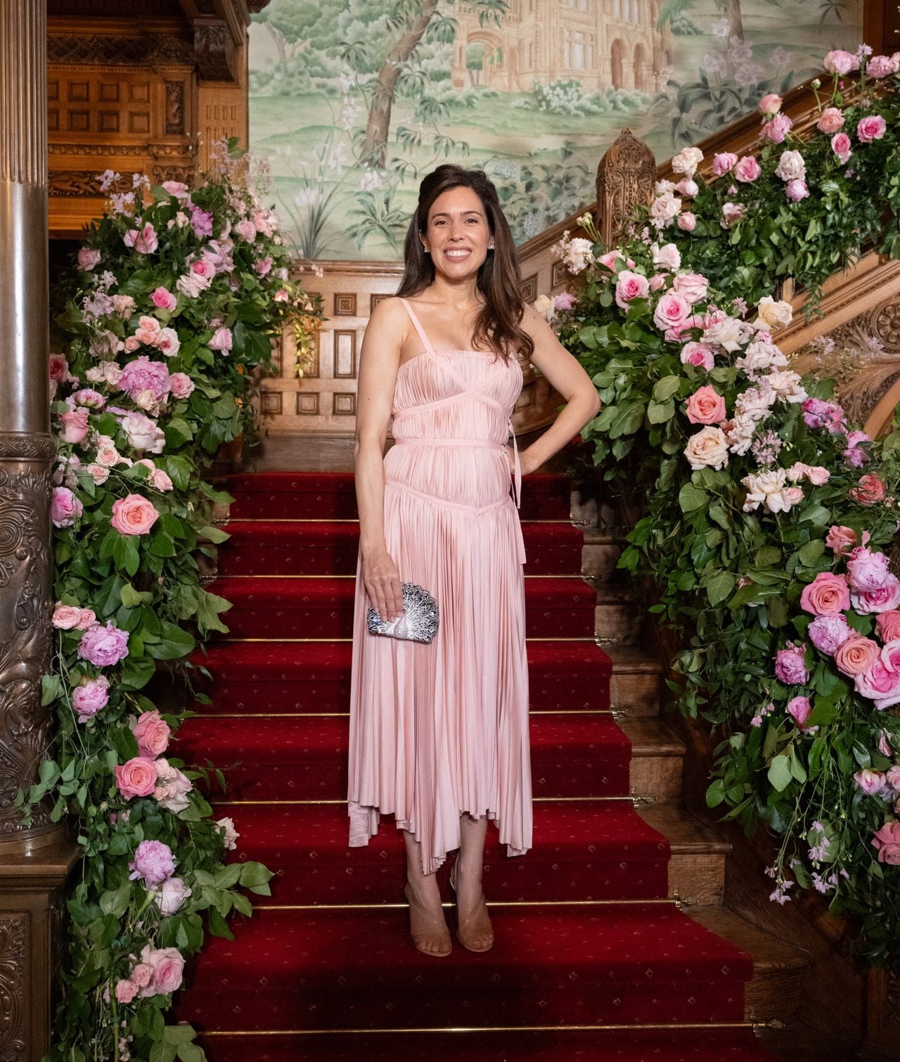 What went down at a frilly fashion show hosted by Suzanne Rogers