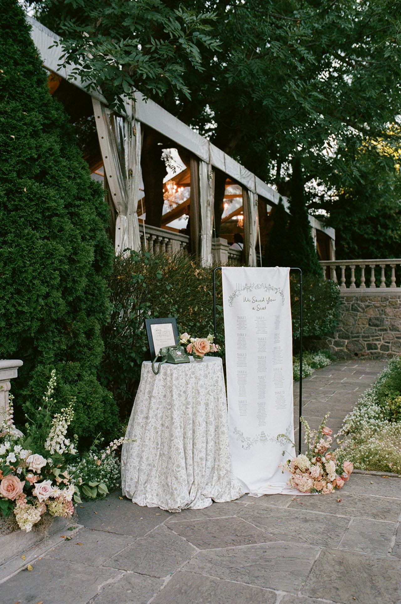 Welcome banner at wedding