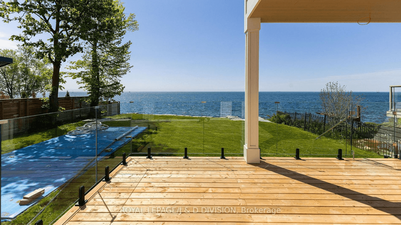 For Sale: 99 Lake Promenade