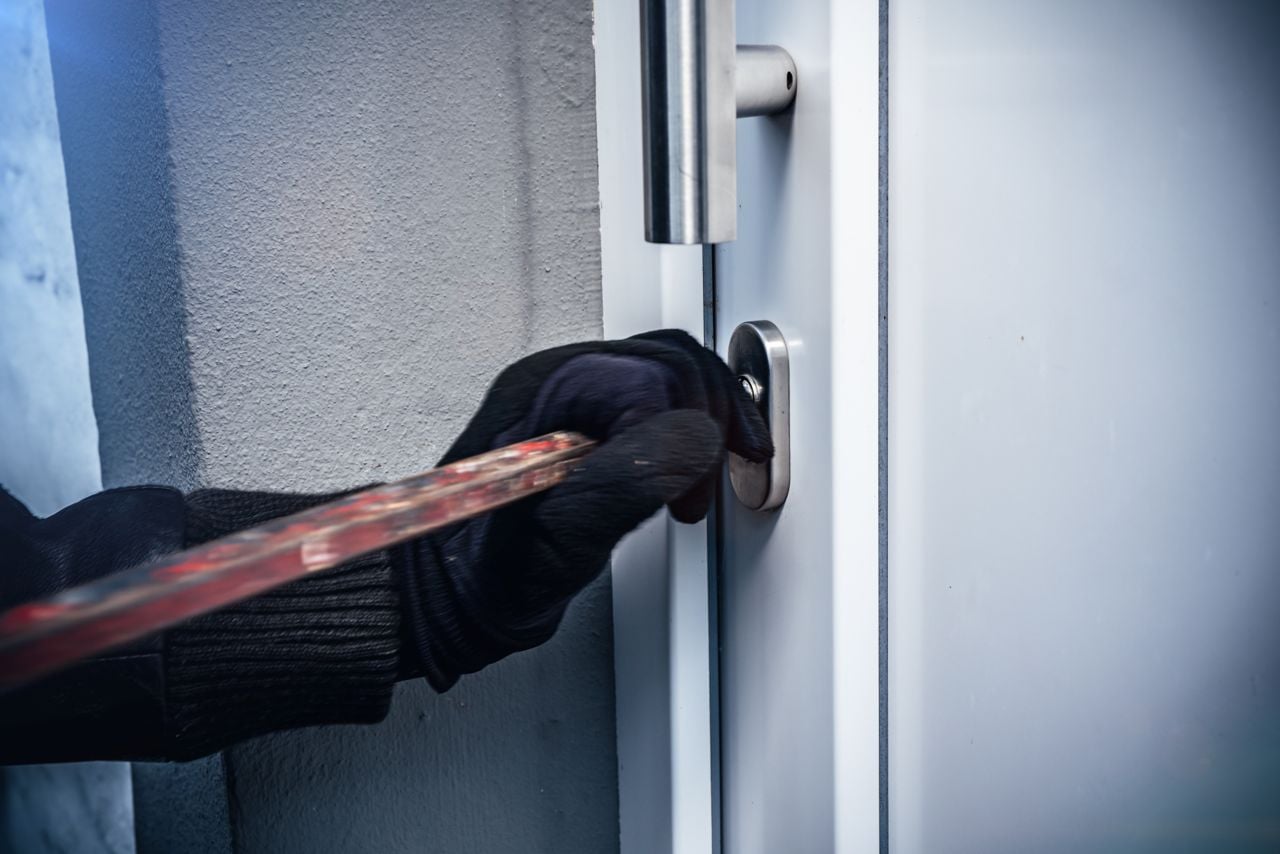More Torontonians are resorting to window film to protect against home invasions