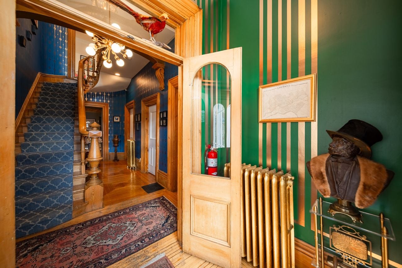 toronto-life-real-estate-merrill-house-victorian-gothic-hotel-conservatory-pec-3 $4.8 million for a Gothic Revival hotel near Prince Edward County