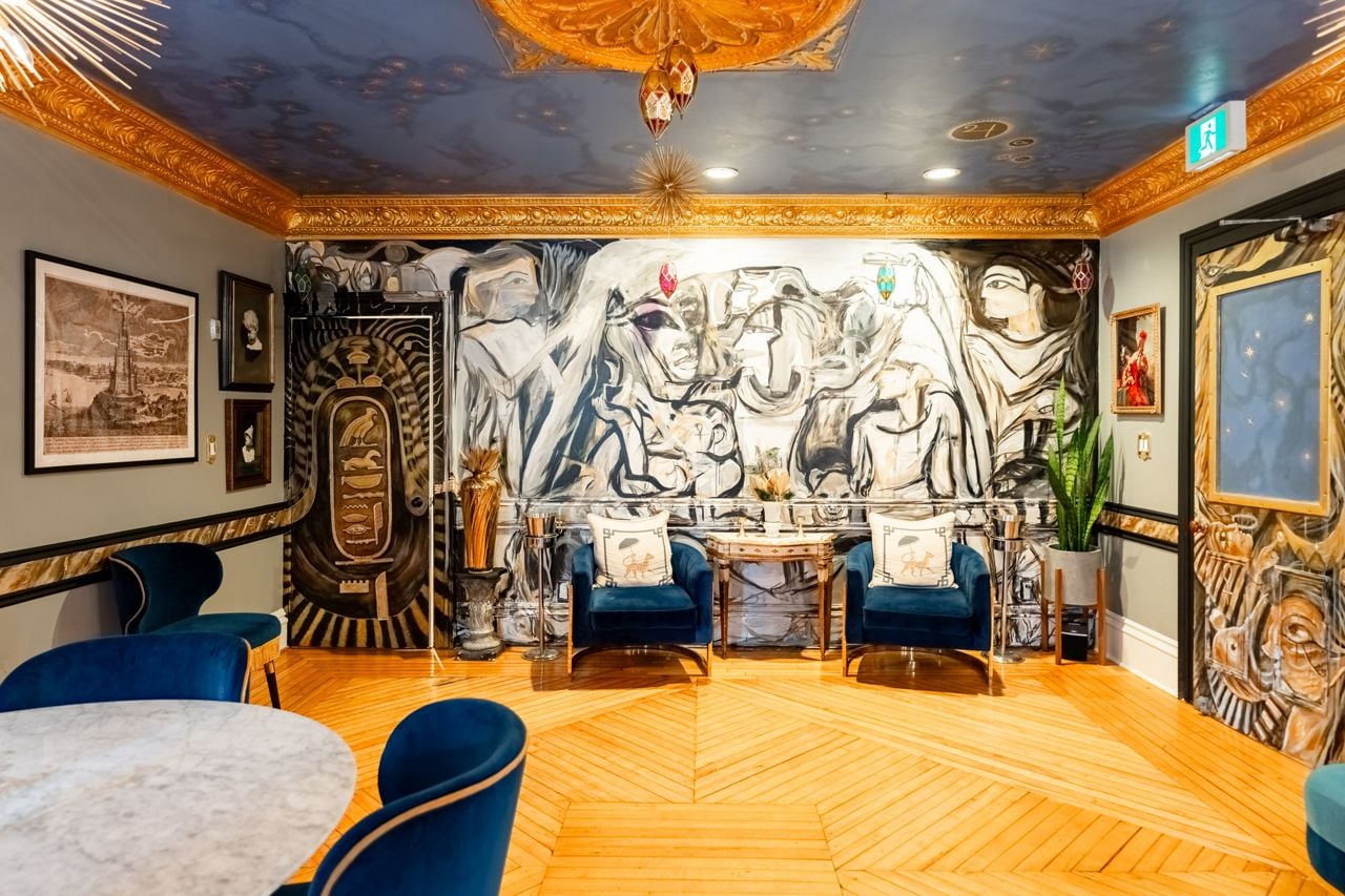 toronto-life-real-estate-merrill-house-victorian-gothic-hotel-conservatory-pec-8 $4.8 million for a Gothic Revival hotel near Prince Edward County