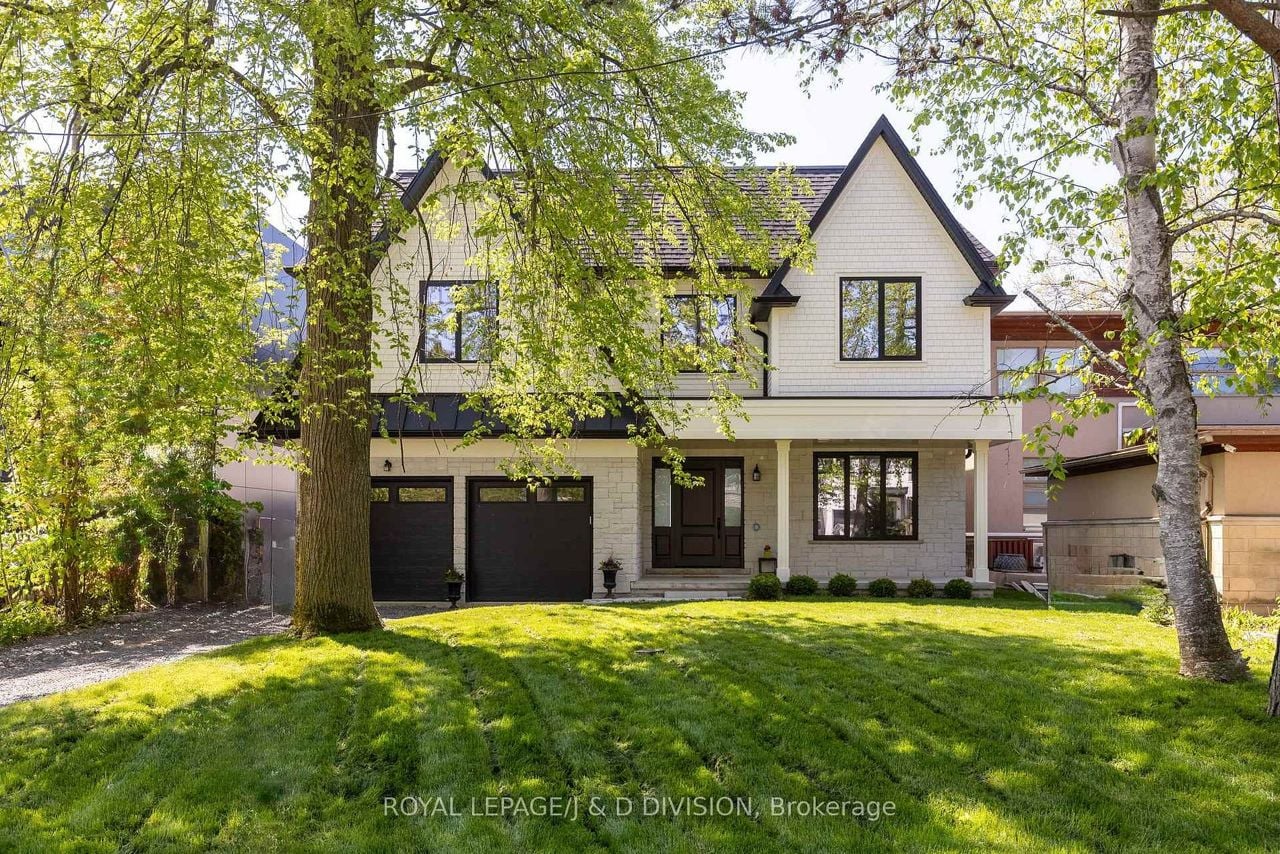 For Sale: 99 Lake Promenade