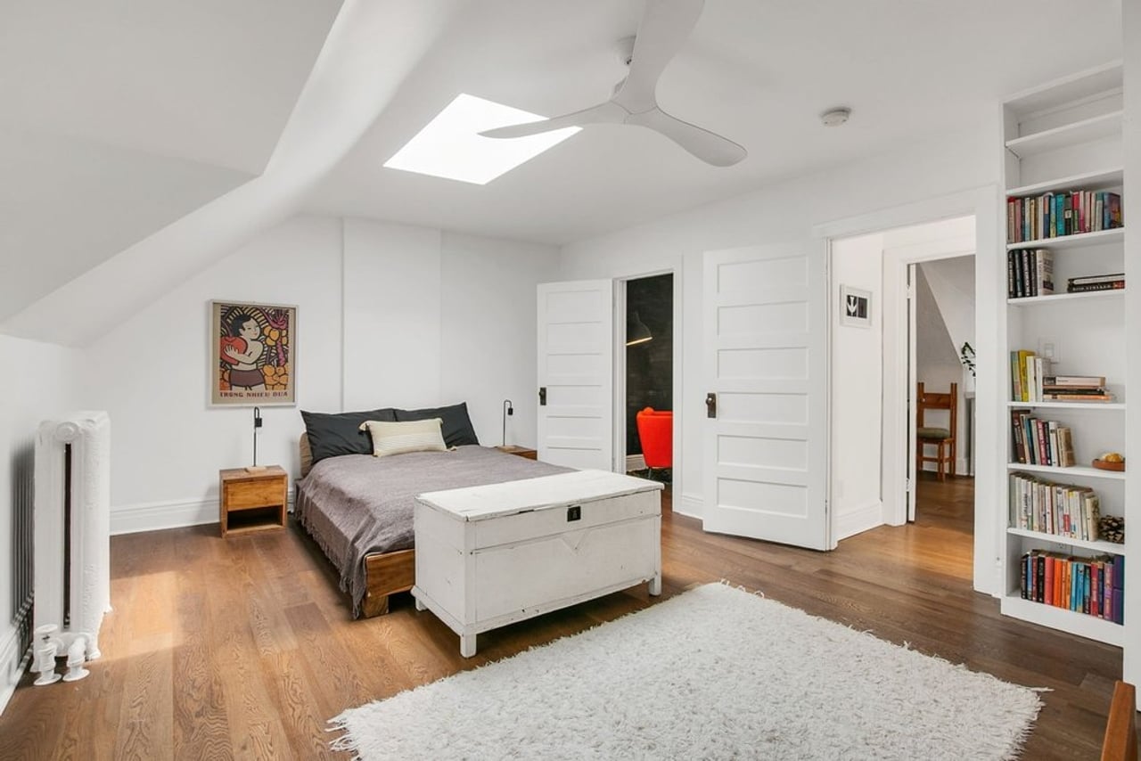 toronto-life-real-estate-high-park-swansea-algonquin-heritage-home-13 $1.9 million for a High Park house with an antique radiator and a butler's pantry