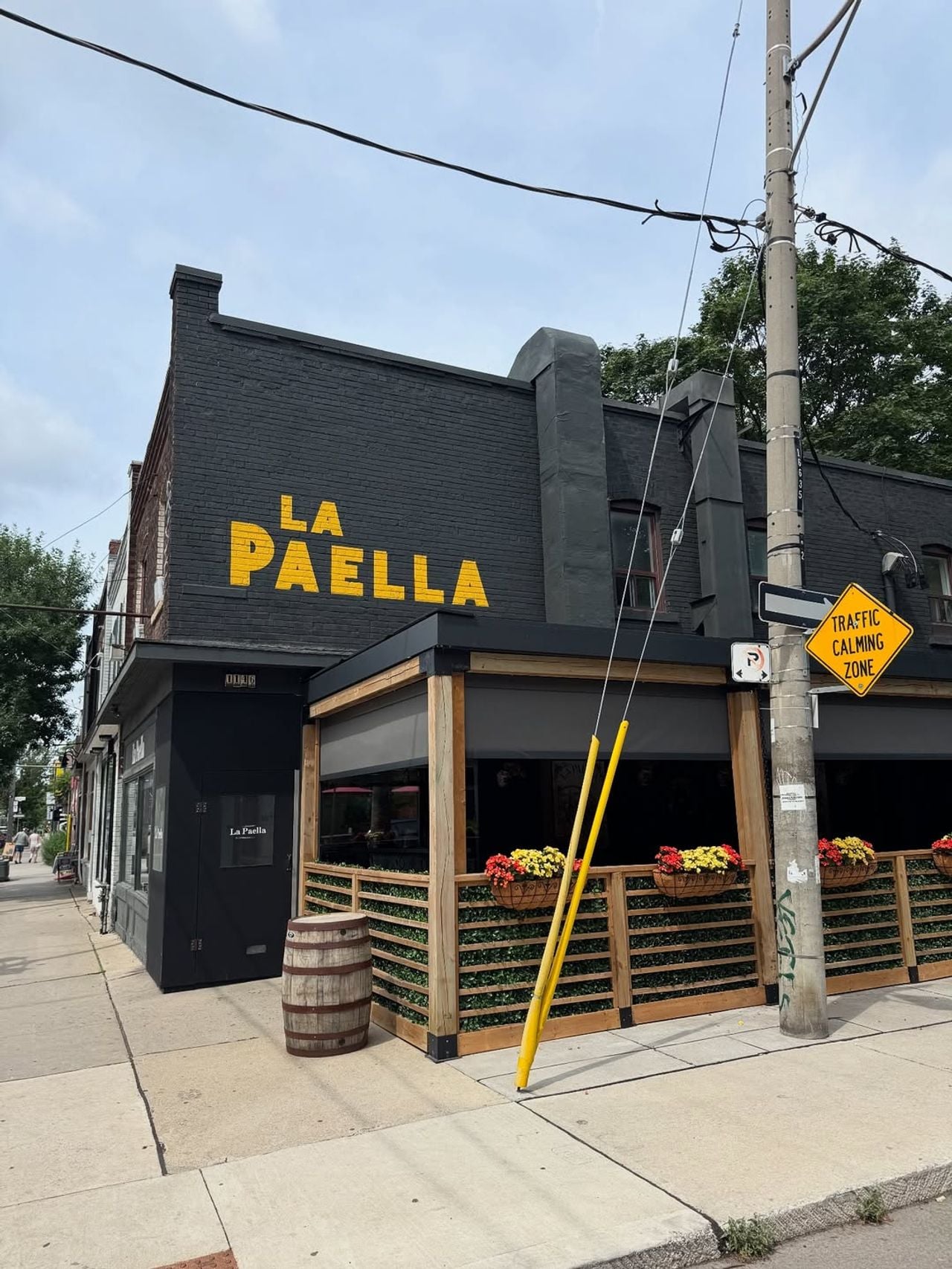 The patio at La Paella