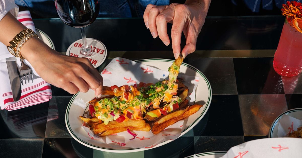 What's on the menu at Archie's, a new retro-inspired restaurant inside the Broadview Hotel