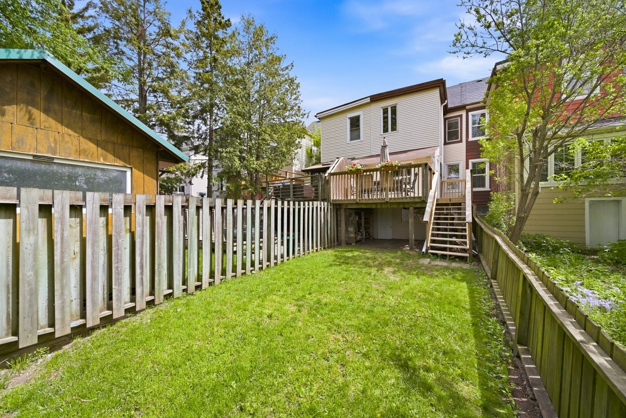 Over Asking: "Pricing at market value may hurt your chances." How three realtors sold for more