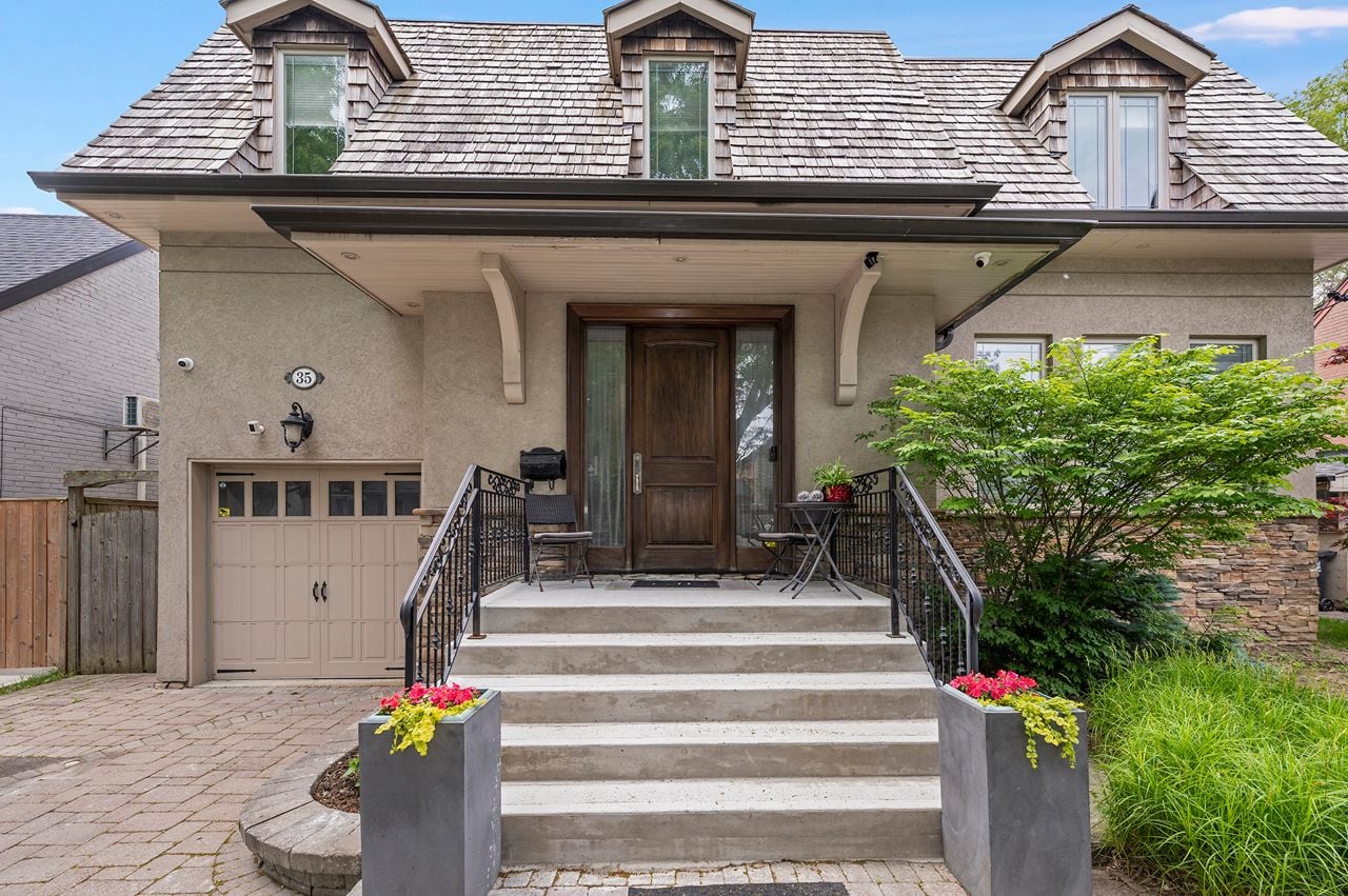 For Sale: 35 Yorkdale Crescent
