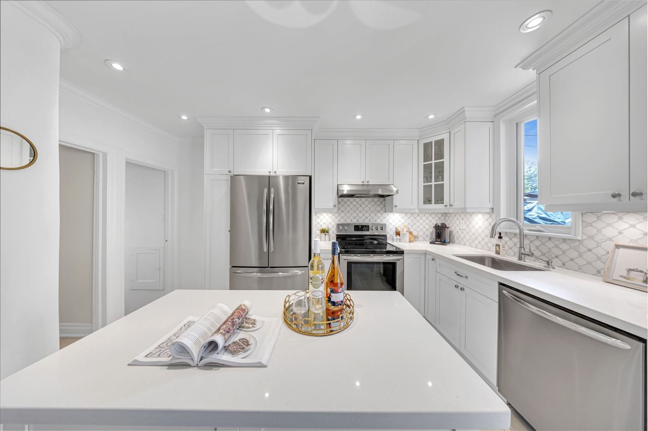 Over Asking: "Pricing at market value may hurt your chances." How three realtors sold for more