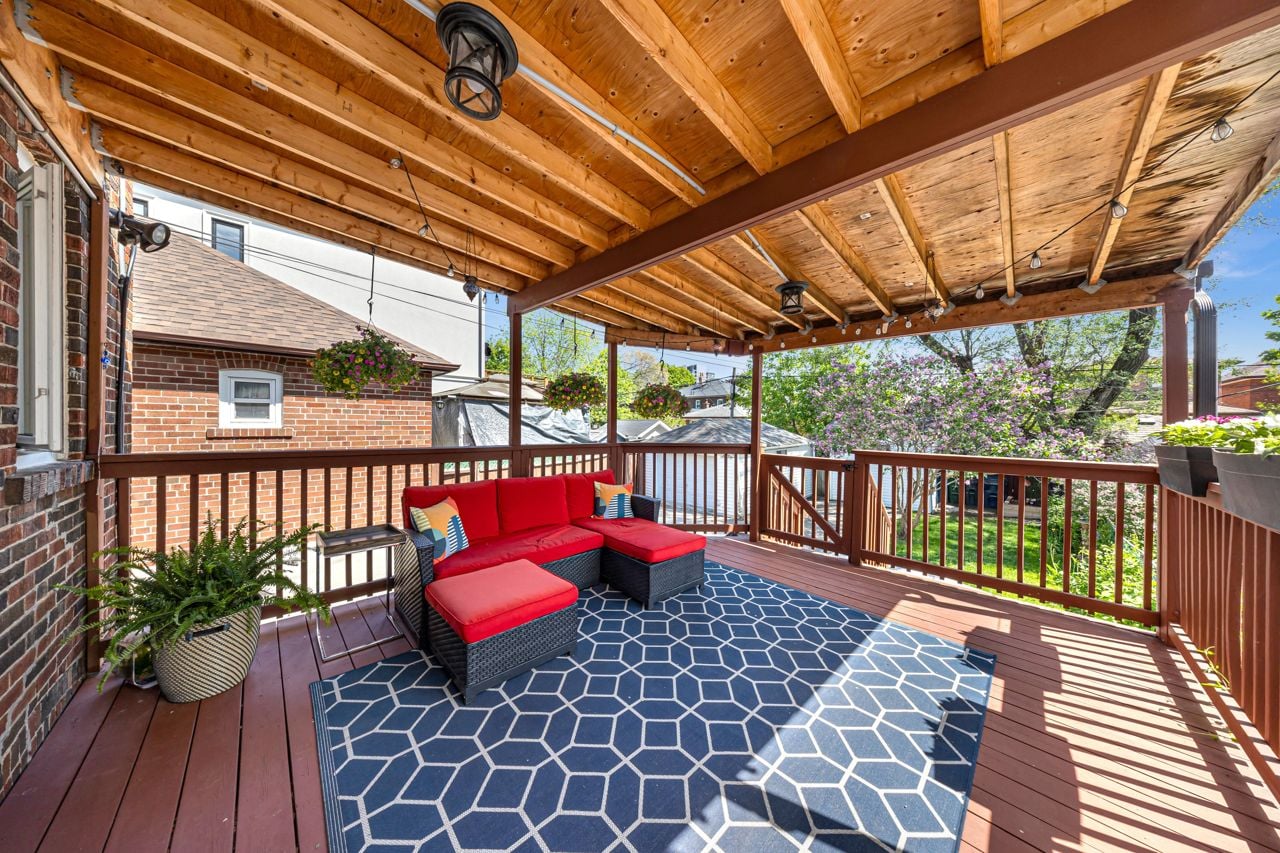 Over Asking: "Pricing at market value may hurt your chances." How three realtors sold for more