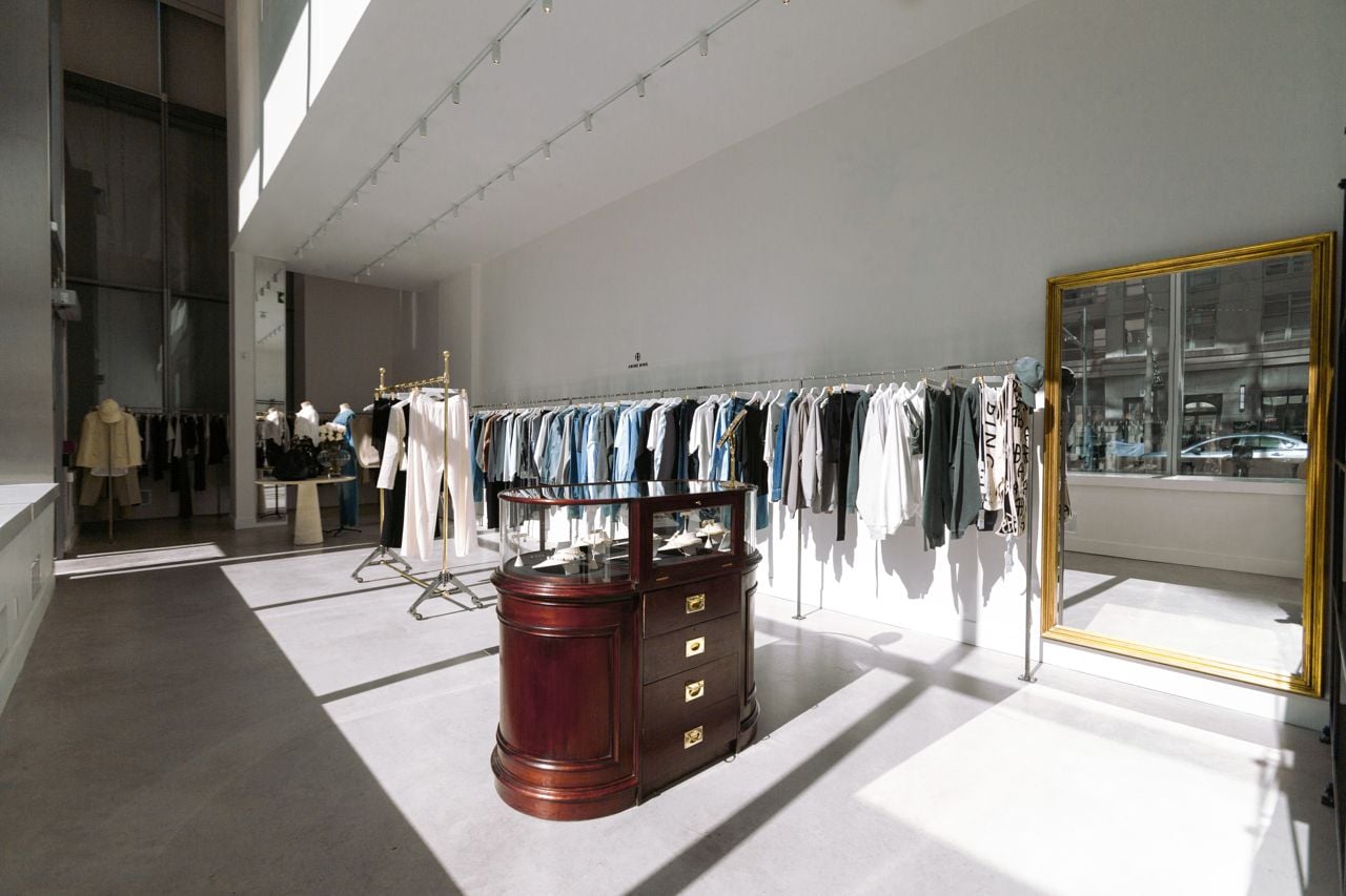 Shop for show-stopping summer styles in Bloor-Yorkville