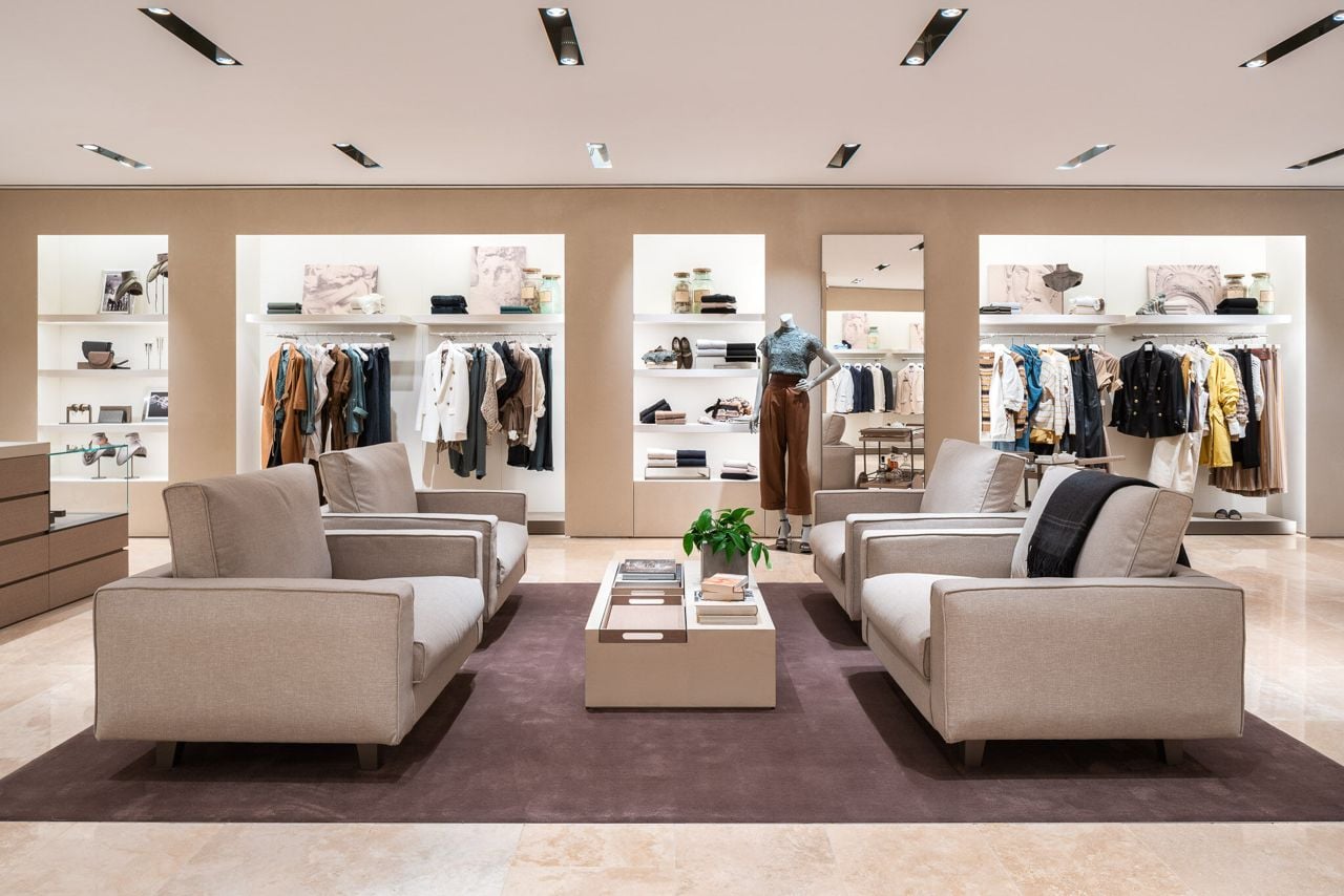 Shop for show-stopping summer styles in Bloor-Yorkville