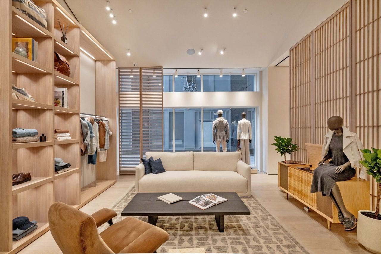 Shop for show-stopping summer styles in Bloor-Yorkville
