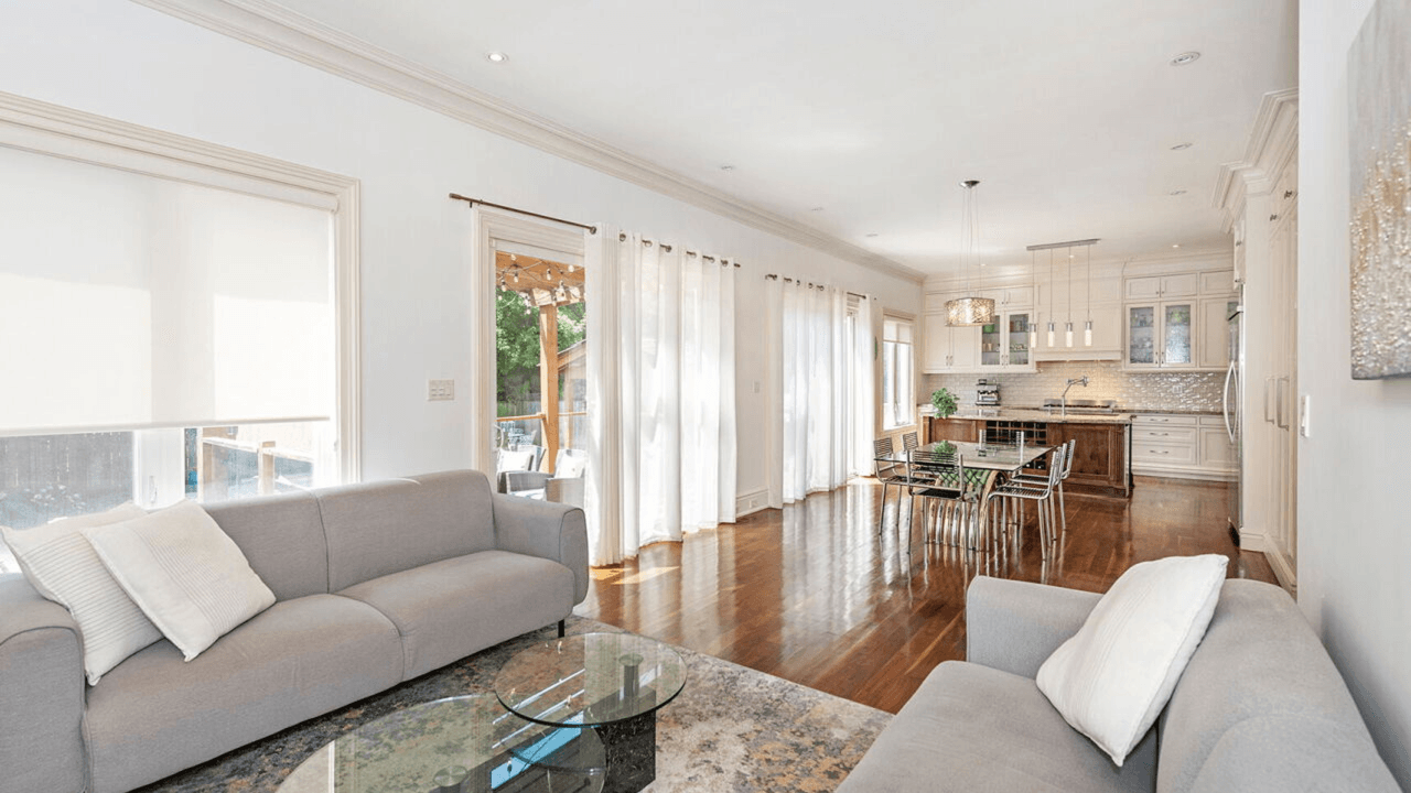 For Sale: 35 Yorkdale Crescent