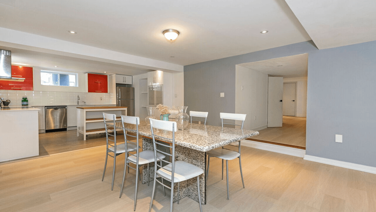 For Sale: 35 Yorkdale Crescent