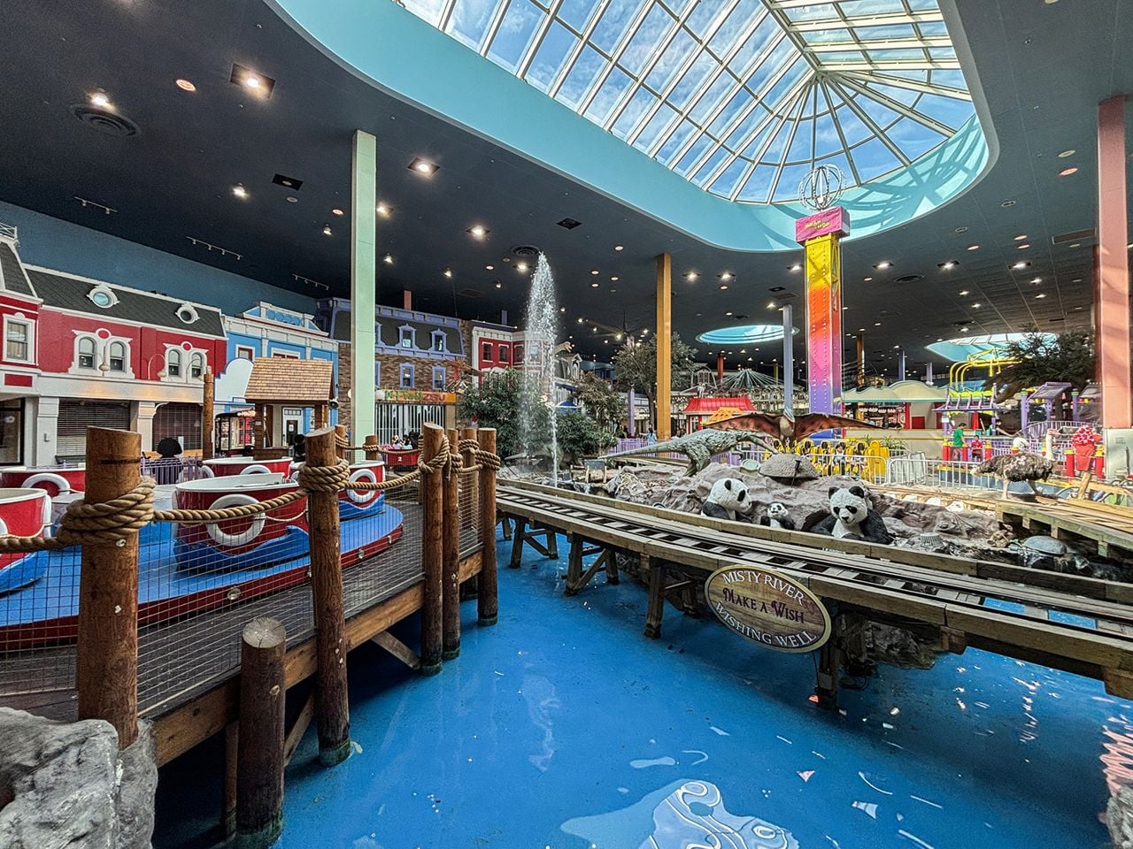 Fairgrounds Toronto Get weird at Woodbine Mall with a new Magic School Bus–inspired tour ...