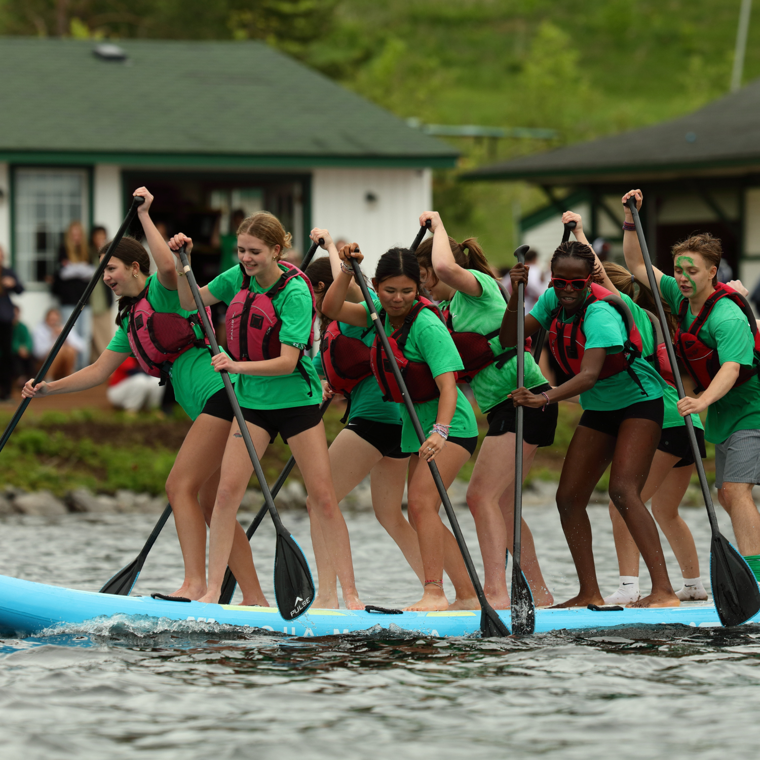 Lakefield College School