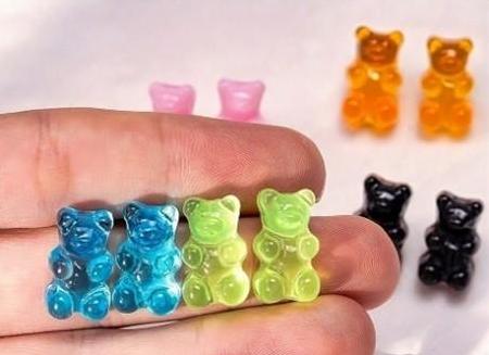 Health Canada has issued a recall for gummy bear-shaped Shein magnets