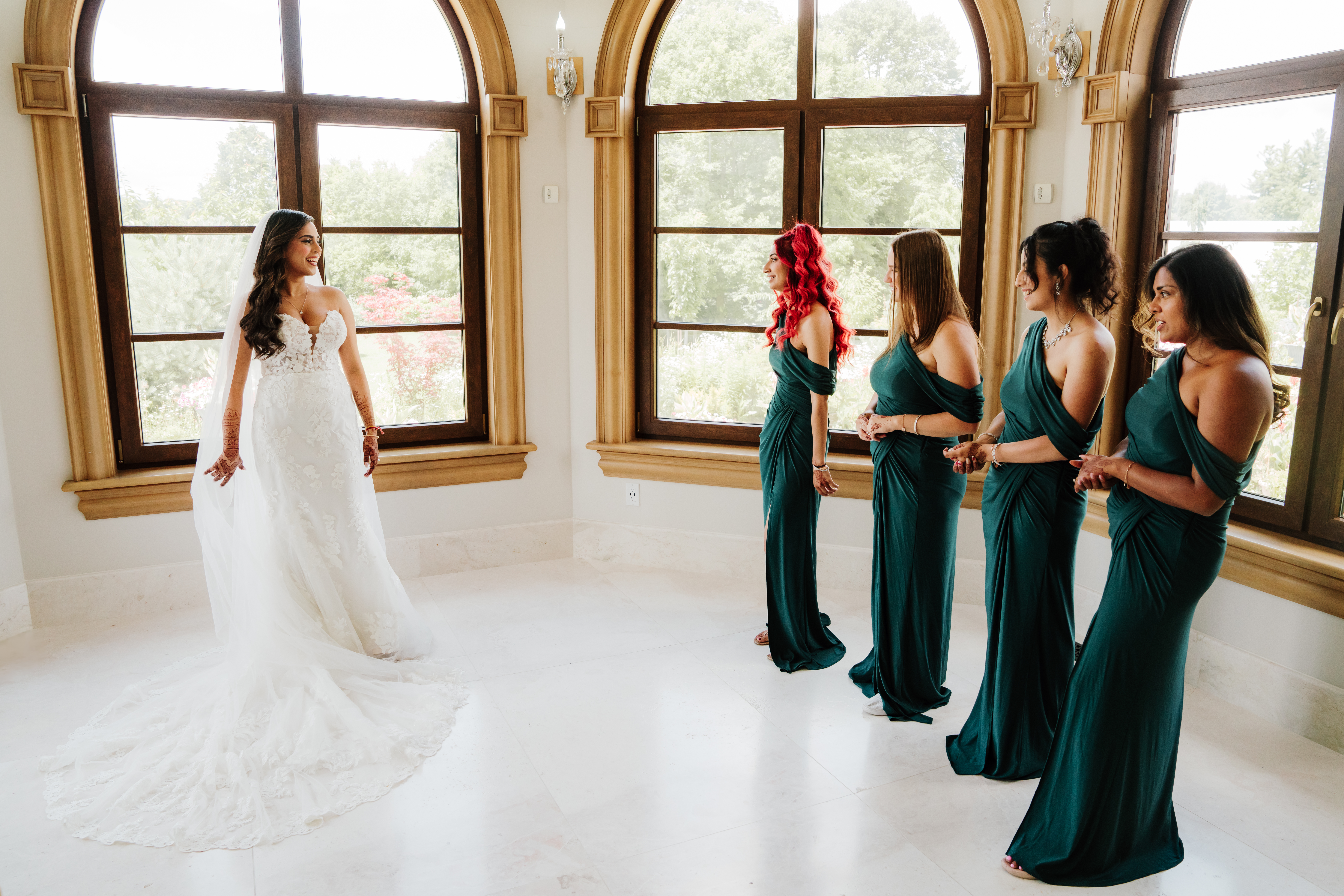 Bride with four bridesmaids