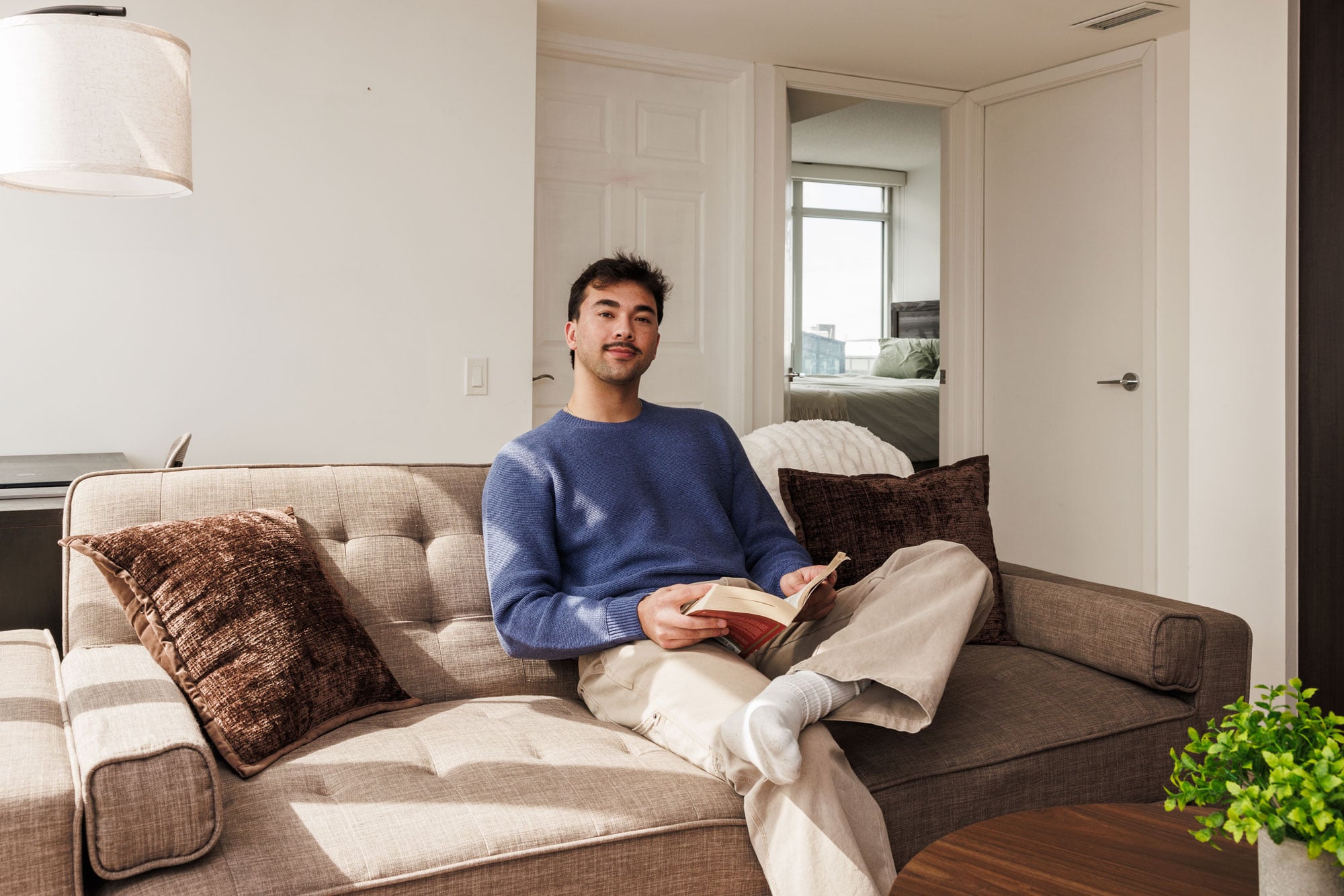 This 22-year-old venture capitalist is on track to make $180,000 this year. How does he spend it?